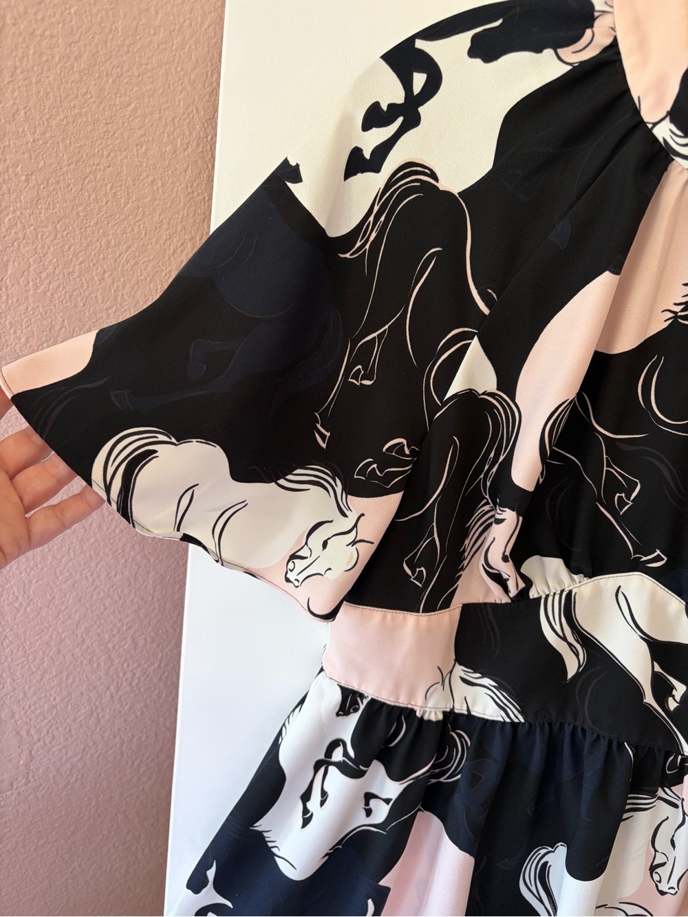 Kate Spade Wild Ones Stallions Crepe Dress Black Pink Horse Novelty Print 12 - Picture 3 of 6